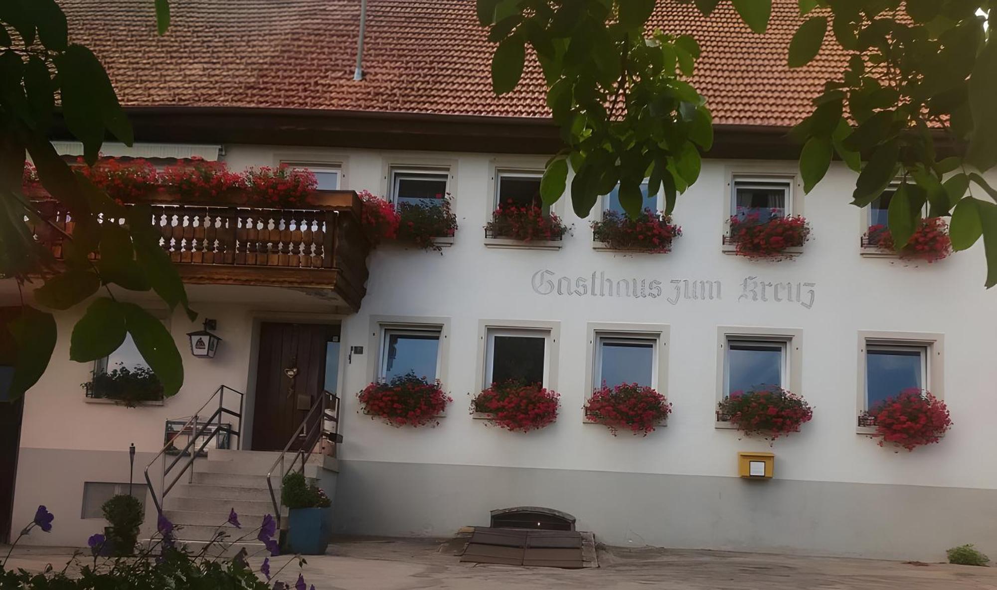Gasthaus Zum Kreuz Grafenhausen Εξωτερικό φωτογραφία